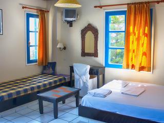 Art Hotel Korifi Suites (tr)