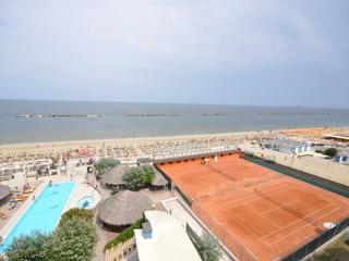 Grand Hotel Club Azzurra (tr)