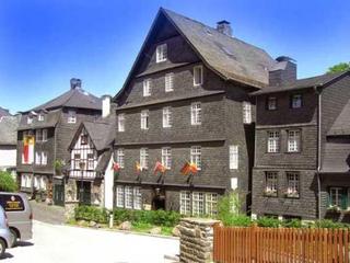 Graf Rolshausen (tr)