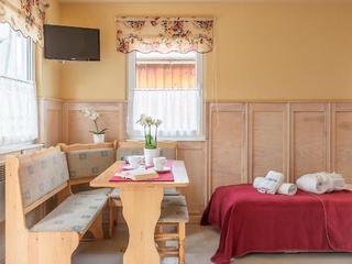 Hotel Bursztyn Spa & Wellness (tr)