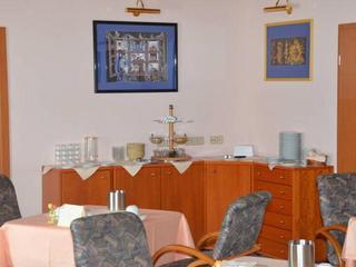 Central Inn Garni (tr)