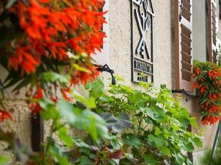 Romantik Hotel Burgkeller & Residenz Kerstinghaus (tr)