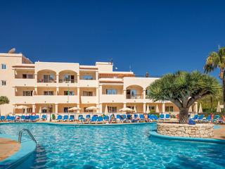 Invisa Hotel Cala Blanca (tr)