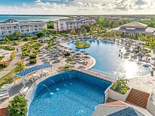 Memories Flamenco Beach Resort (tr)