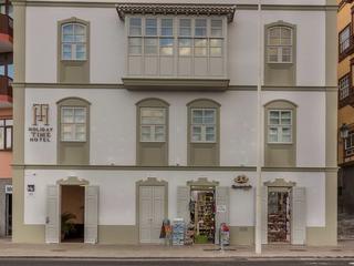 Holiday Time Hotel (tr)