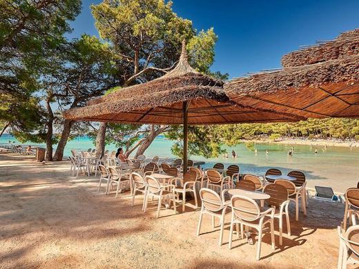 Pine Beach Pakostane - Bungalows