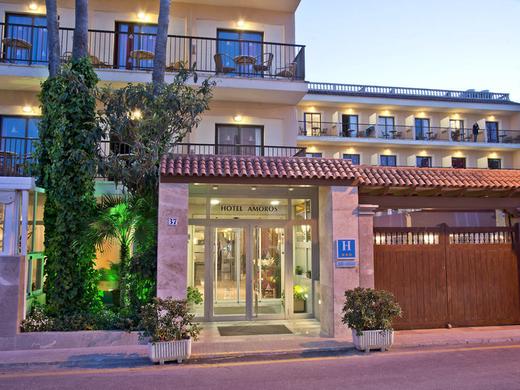 Amoros Hotel