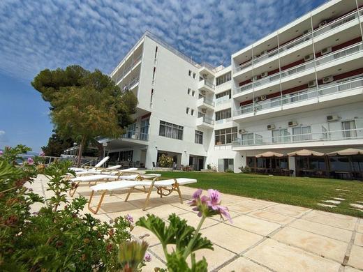 Siagas Beach Hotel