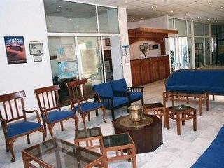 The Signature Hotel (tt)