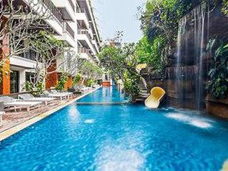 Jambuluwuk Oceano Seminyak Bali (tt)