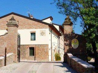 Corte della Rocca Bassa (tt)