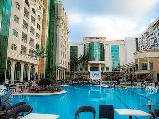 Paradise Home City Stars (tt)