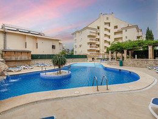 Sol y Mar Apartments