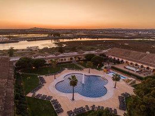 Portugal - Algarve: Zwischen Küstenpfaden und Meeresrauschen ankommen