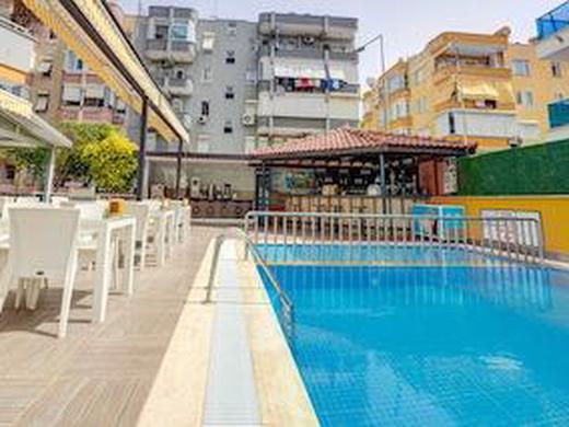 Kleopatra Arsi Hotel