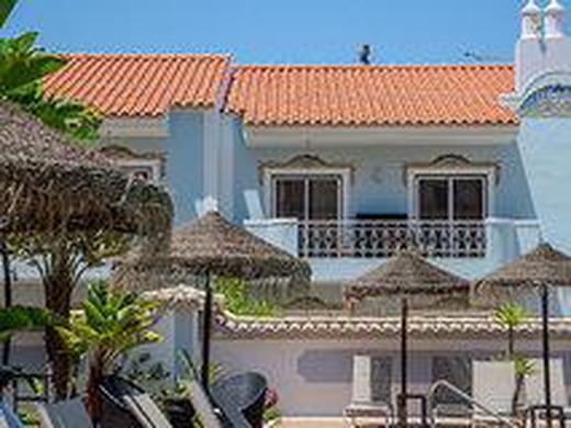 Giramar Apartamentos Turisticos