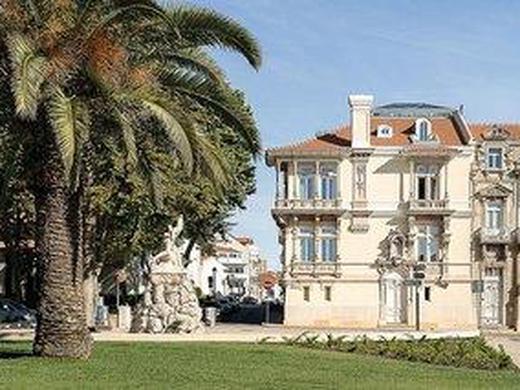 Cascais Artsy Chalets by Be@Home