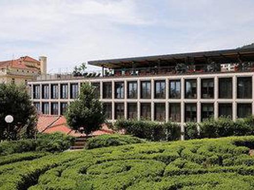 Keight, Curio by Hilton