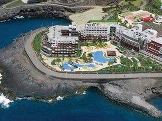 Adrian Roca Nivaria Gran