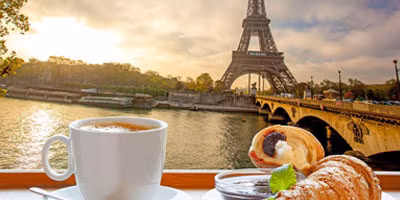 Frühstück in Paris
