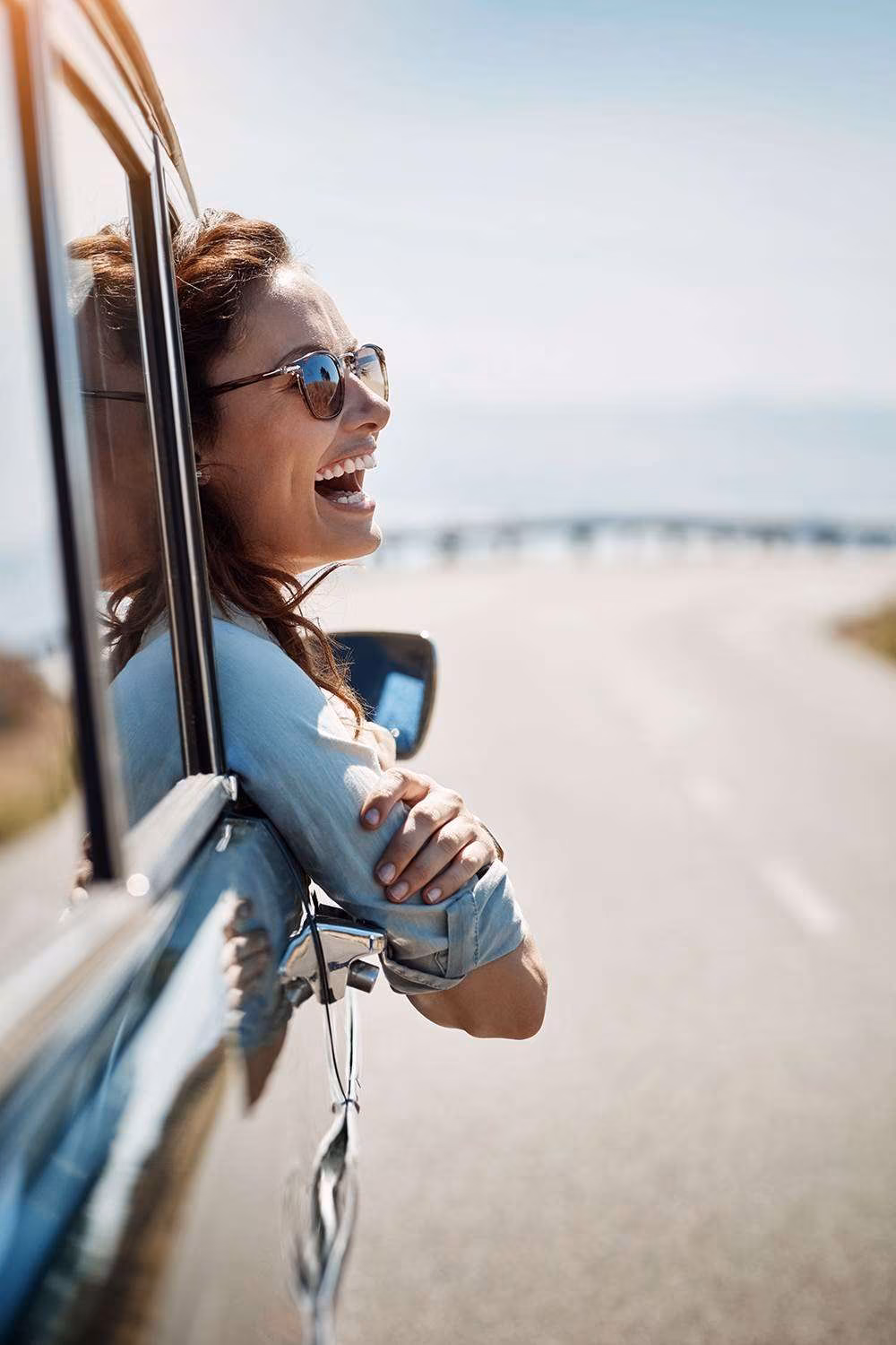 Frau im Auto