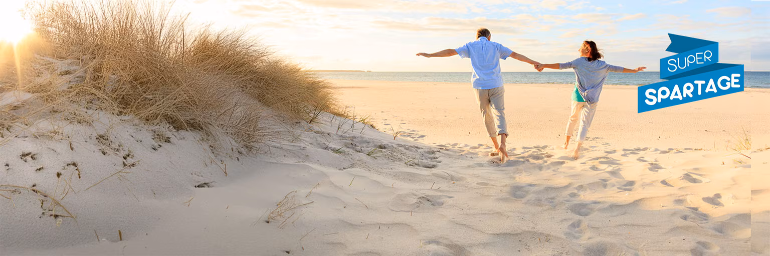 Super Spar Tage, Paar am Dünenstrand