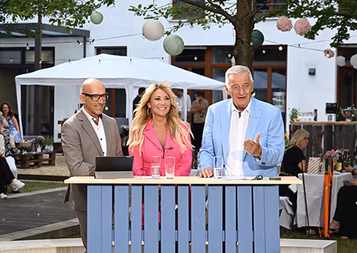 Fly & Help Sommershow