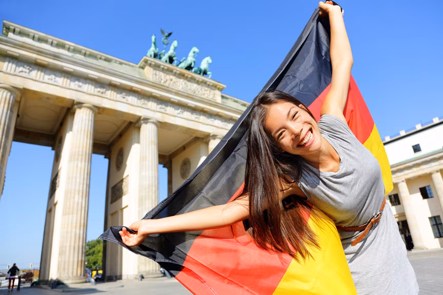 Deutschland Frau mit Flagge