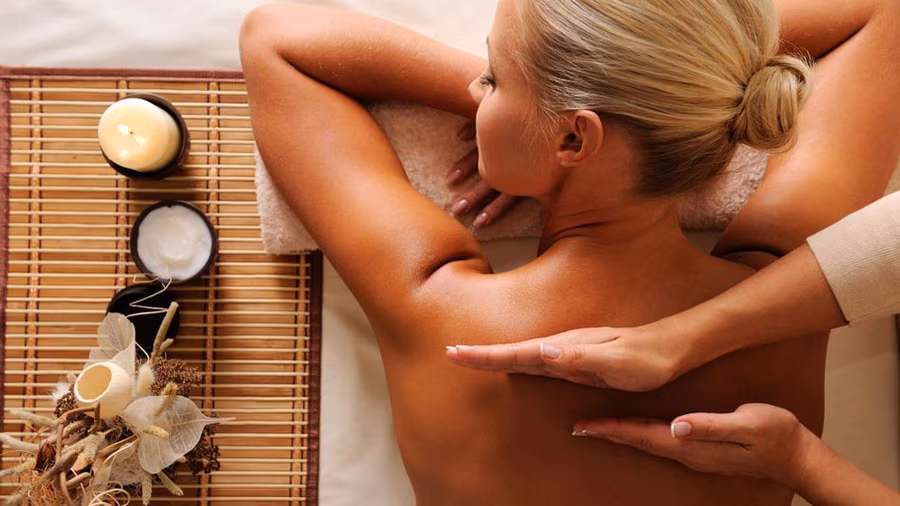 rueckenmassage-wellness-beauty Massage