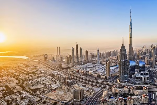 Skyline von Dubai im Sonnenuntergang Dubai Skyline