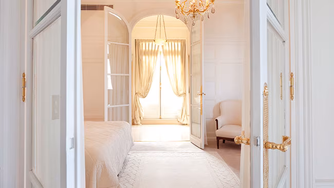 Stilvolle Suite in einem Luxushotel