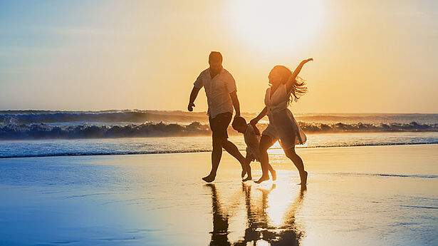 Familie Sonnenuntergang Strand