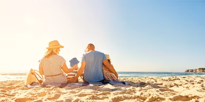 familie am strand