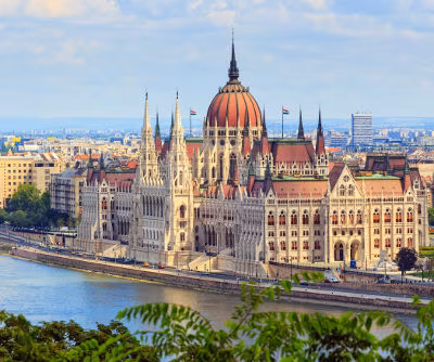 Ungarisches Parlament in Budapest