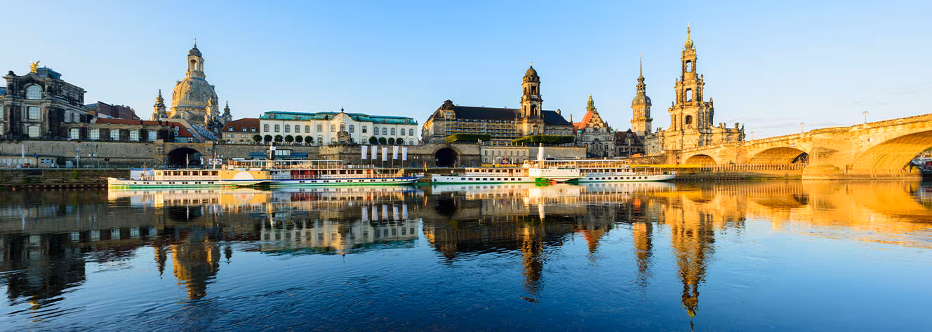 Deutschland Dresden Elbufer