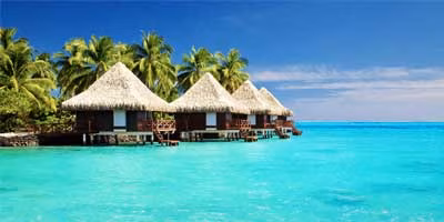 Malediven Bungalows auf dem Wasser
