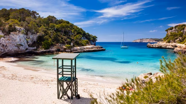 Spanien - Mallorca, Bucht in Santanyi, Strandabschnitt