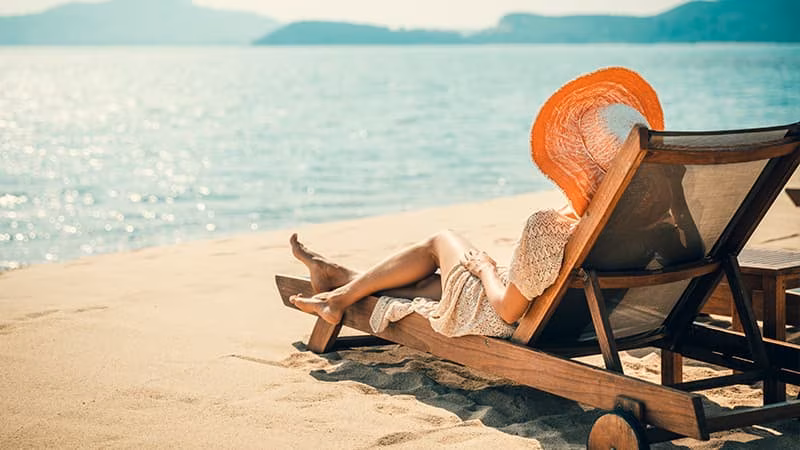 Frau am Strand