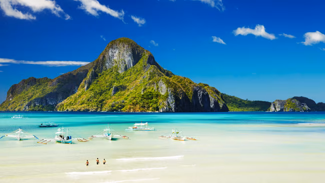 Buchton El Nido mit Booten, Philippinen, Asien