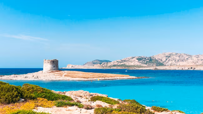 La Pelosa Strand in Stintino, Torre della Pelosa spanischer Turm, Sardinien, Griechenland