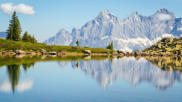 Steiermark Spiegelsee Berge wandern