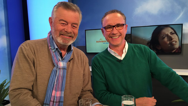 Harry Wijnvoord und Moderator Ulf-Dieter Kunstmann im sonnenklar.TV Studio
