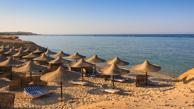 Strandabschnitt am Roten Meer, Riffe, Ägypten