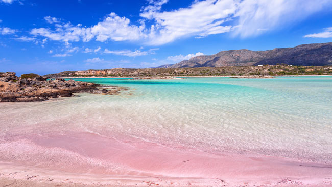 Elafonissi Strand mit rosa Sand auf Kreta, Griechenland