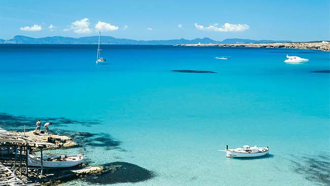 Spanien - Balearen, Formentera, Bucht mit Booten
