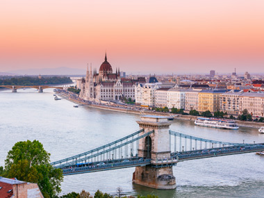 Szechenyi Kettenbrücke in Budapest, Ungarn