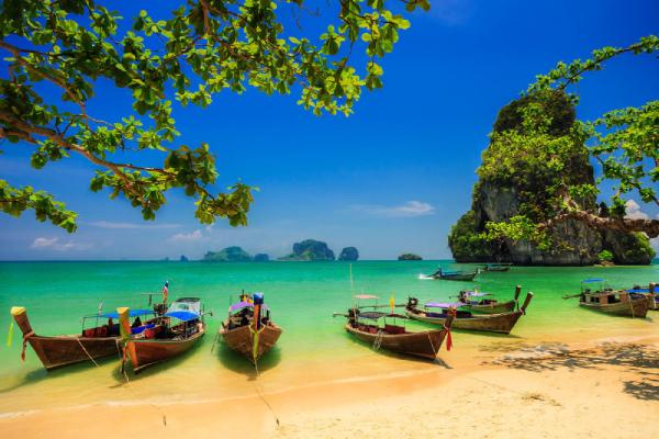 Strand mit Booten Ko Samui