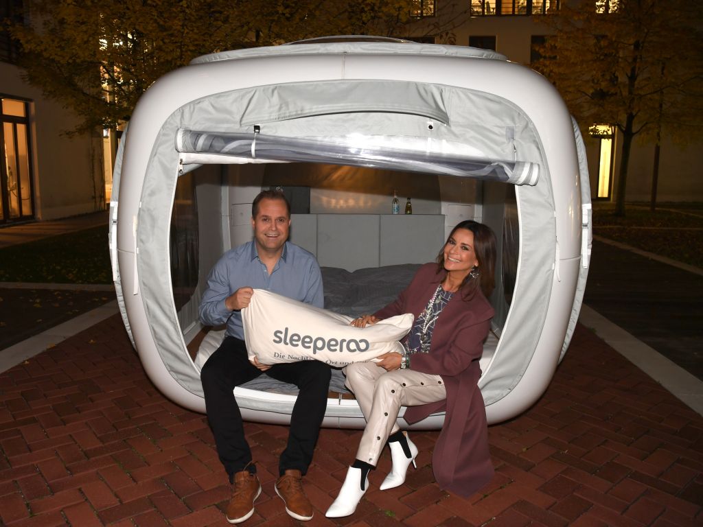 Das große Promi-Probeliegen bei sonnenklar.TV