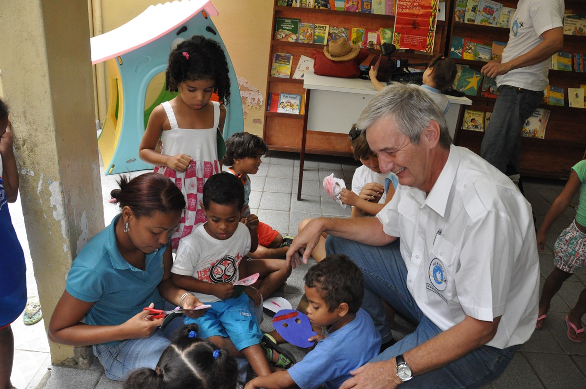 Mit FLY & HELP: Reisesender sonnenklar.TV macht Schule    