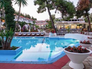 Porfi Beach Hotel (tt)